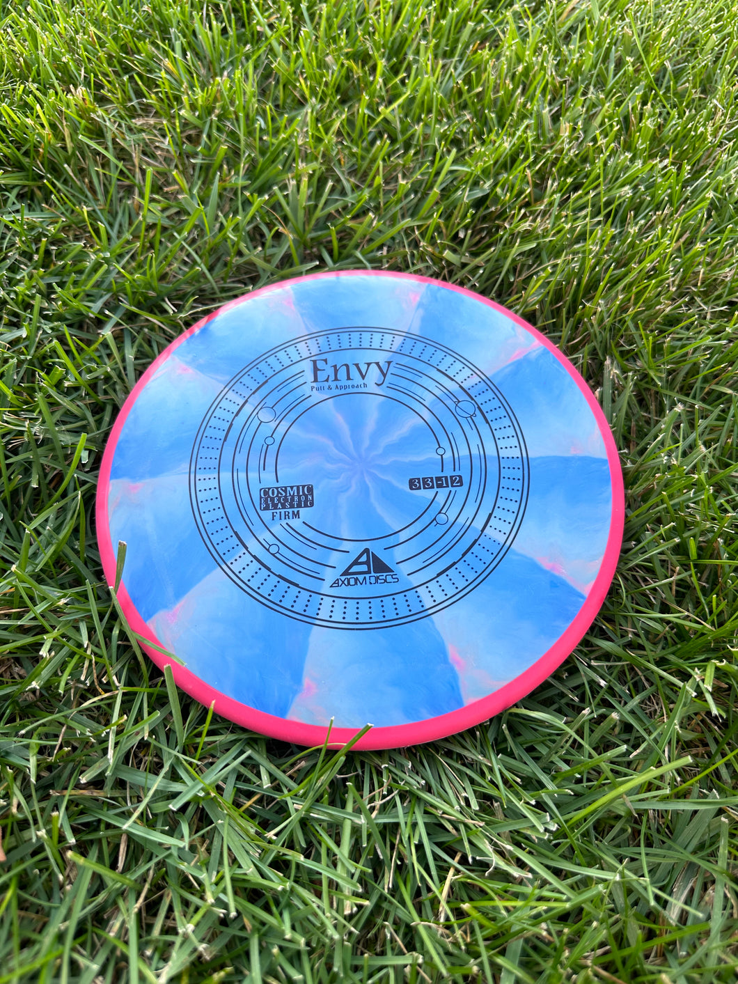 Axiom Discs Envy Putt & Approach blue & red rim